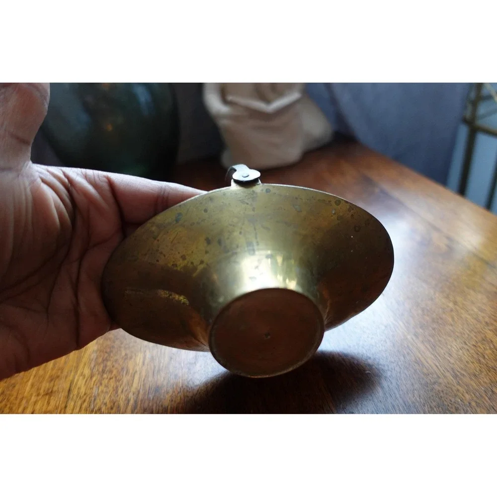 Vintage small brass decorative basket‎ oval metal with handle